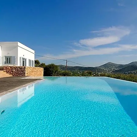 Sleeps 12 Pool