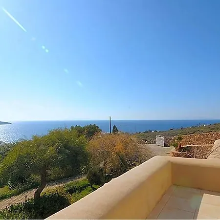 Villa Sleeps 12 Pool *